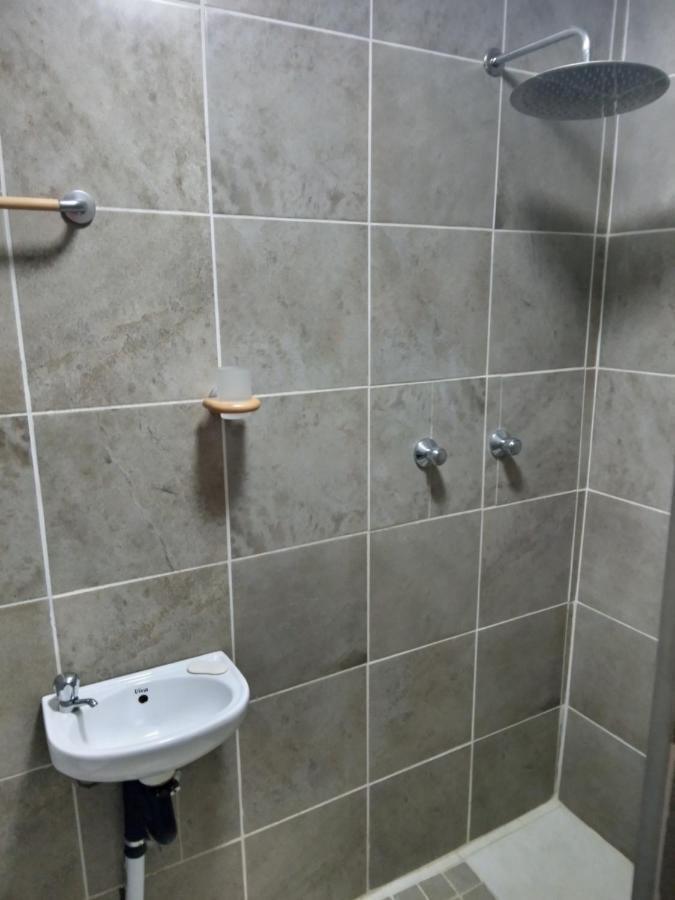אלברטון Dante Guest House מראה חיצוני תמונה